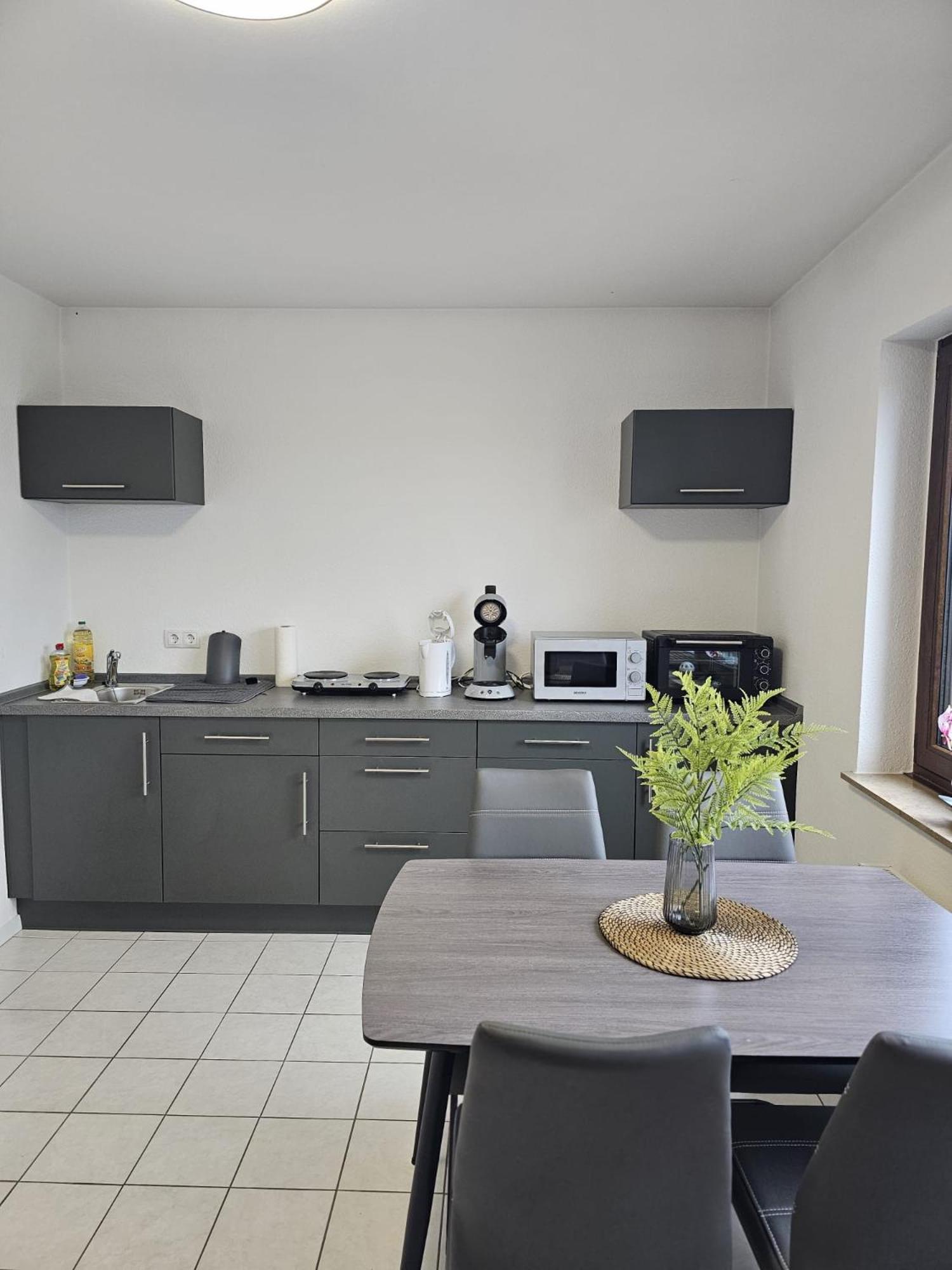 Gemuetliche Ferienwohnung Mülheim-Kärlich Exterior foto